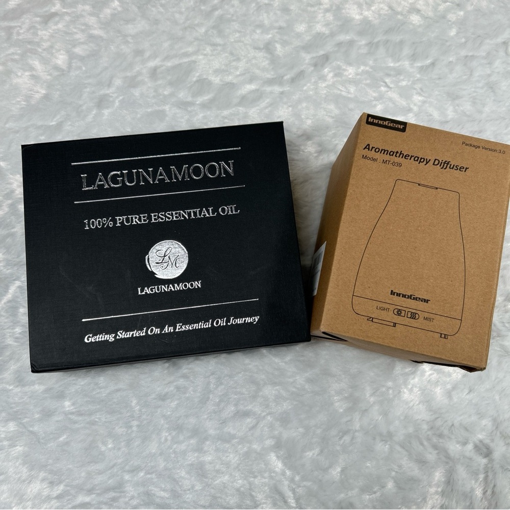 LAGUNA MOON ESSENTIAL OILS & DIFFUSER Gift Set NEW Innogear White 20 Scents